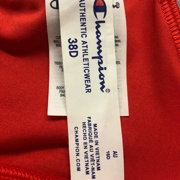 NWOT Champion sports bra size 38D - Picture 3 of 4
